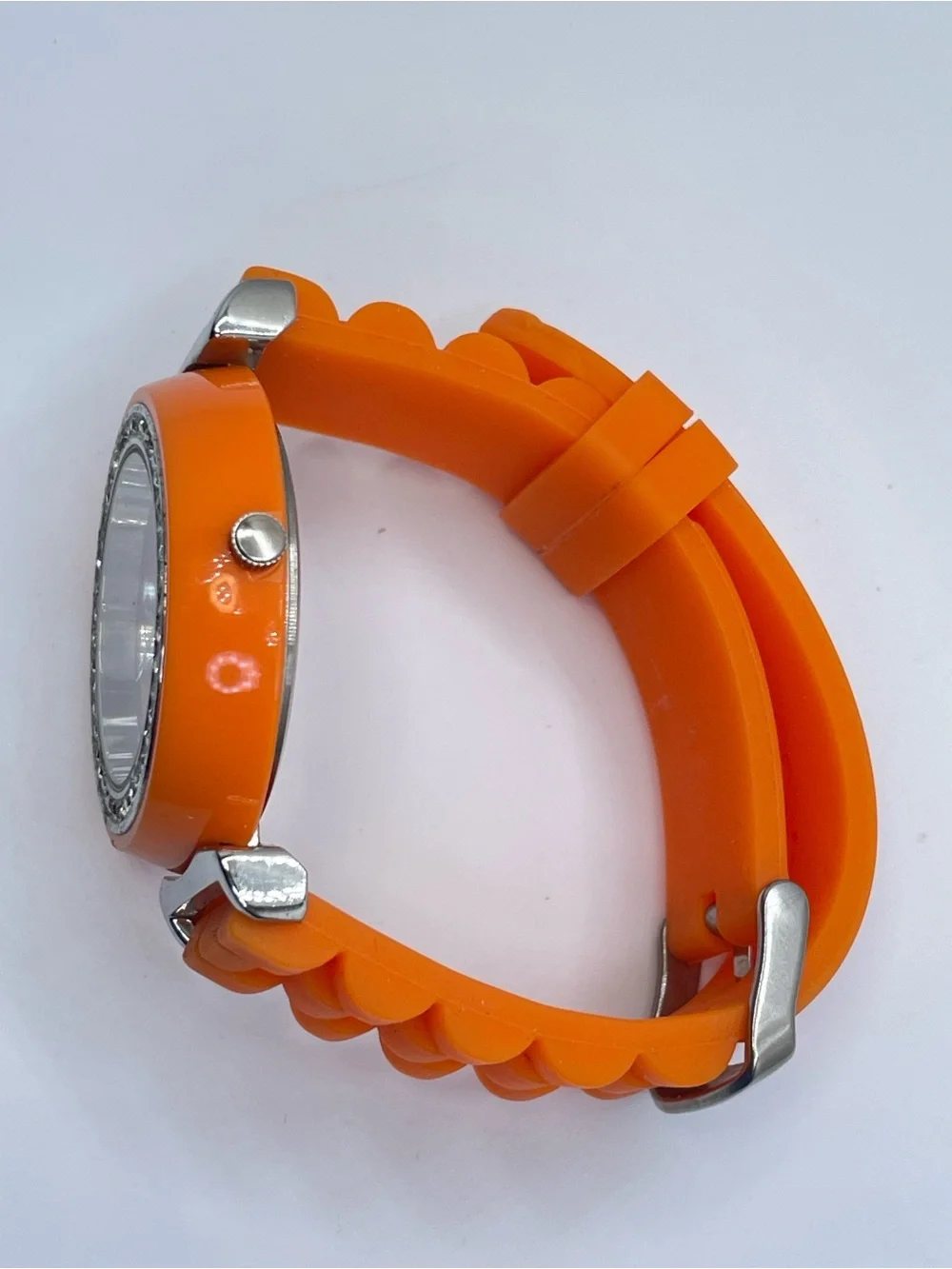 Geneva Orange Silicone Crystal Bezel Watch Silver Tone Working Modern Sleek